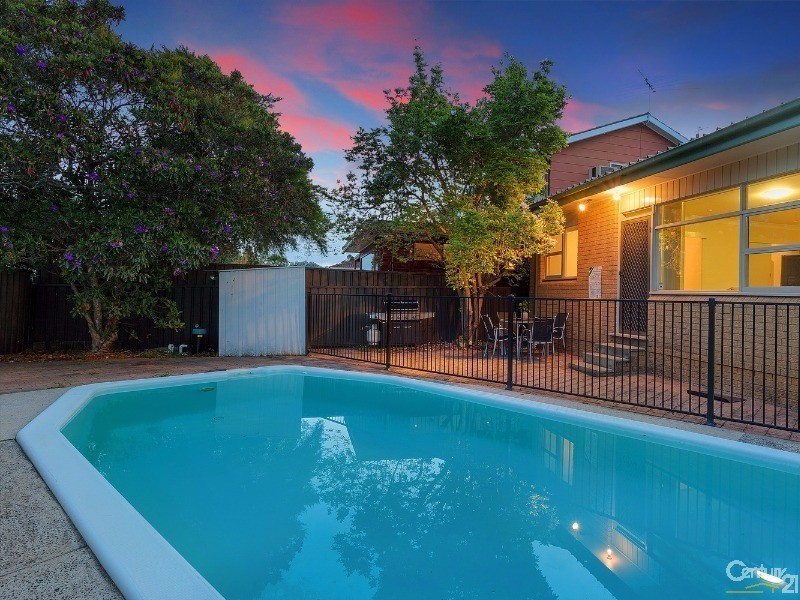 42 Caledonian Avenue, Winston Hills NSW 2153