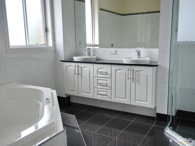 2 Staley Court, West Pennant Hills NSW 2125