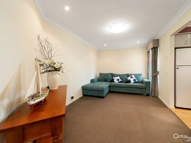 1/21 Miranda Cl, Cherrybrook NSW 2126