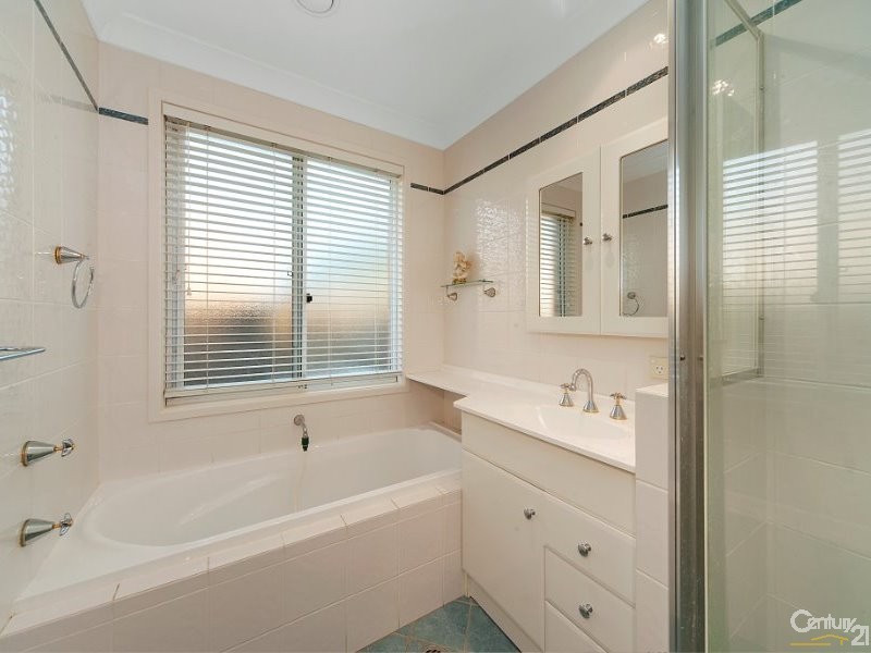 1/21 Miranda Cl, Cherrybrook NSW 2126