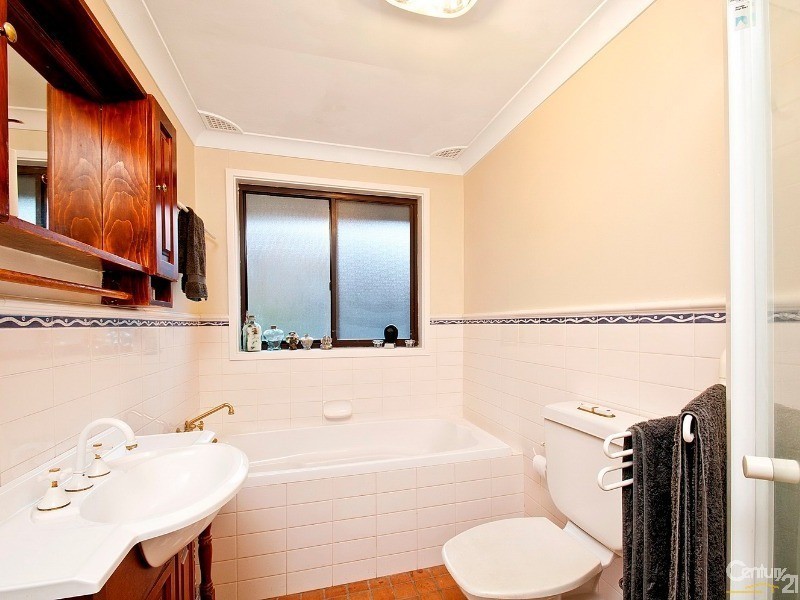 9 Akoonah Close, Westleigh NSW 2120