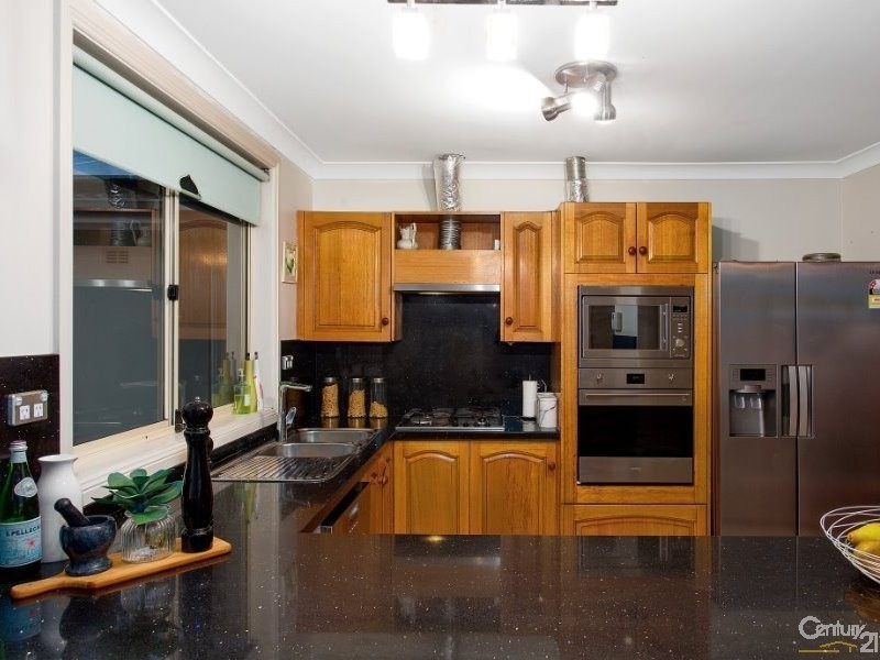 3 Woodgrove Ave, Castle Hill NSW 2154
