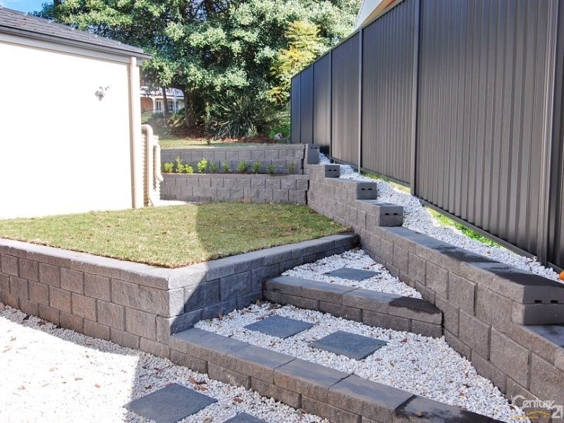 22 Blacks Road, West Pennant Hills NSW 2125