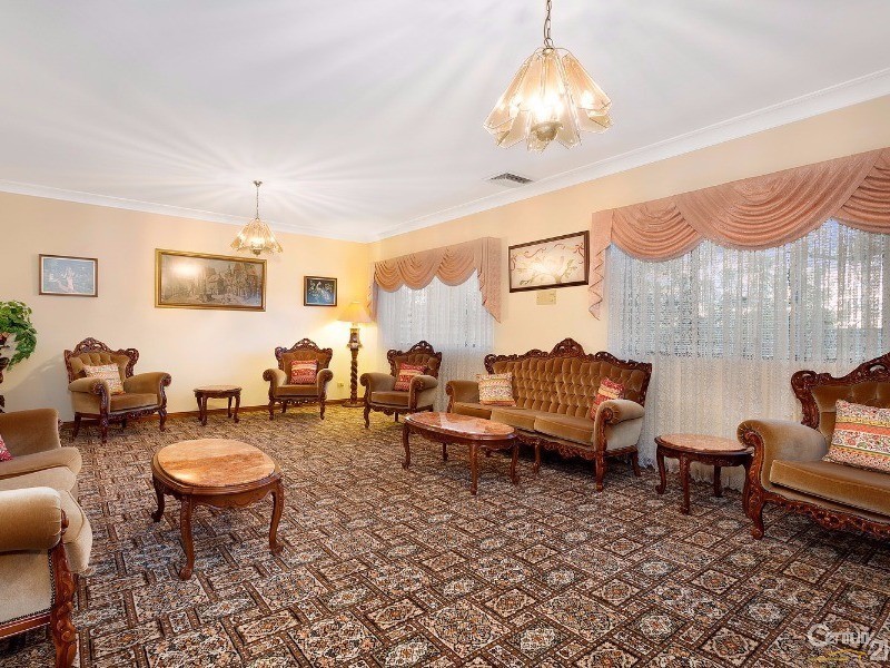 37 Yanderra Grove, Cherrybrook NSW 2126