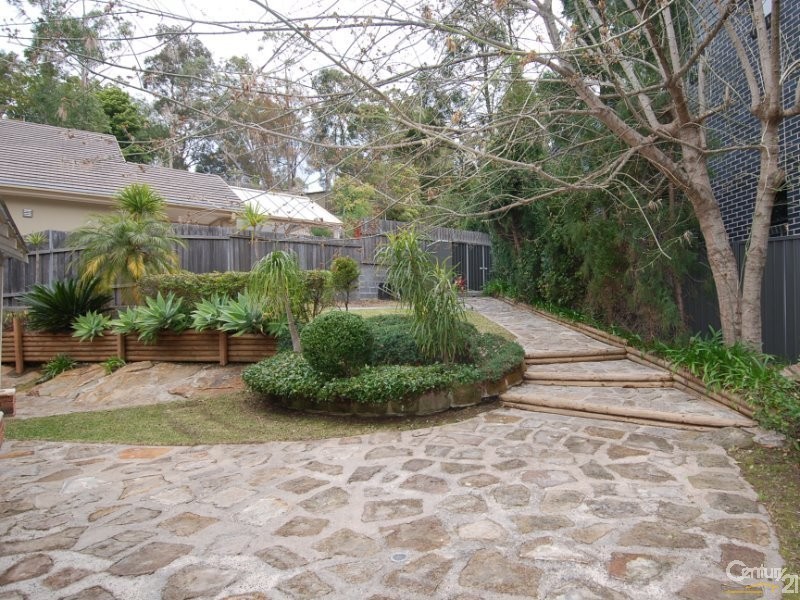 27 Daphne Place, Cherrybrook NSW 2126