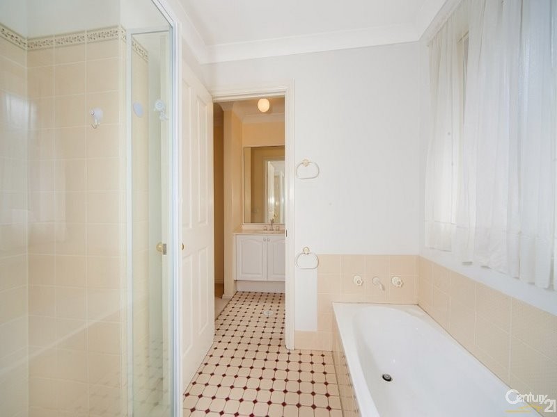 4 Oakhill Drive, Castle Hill NSW 2154