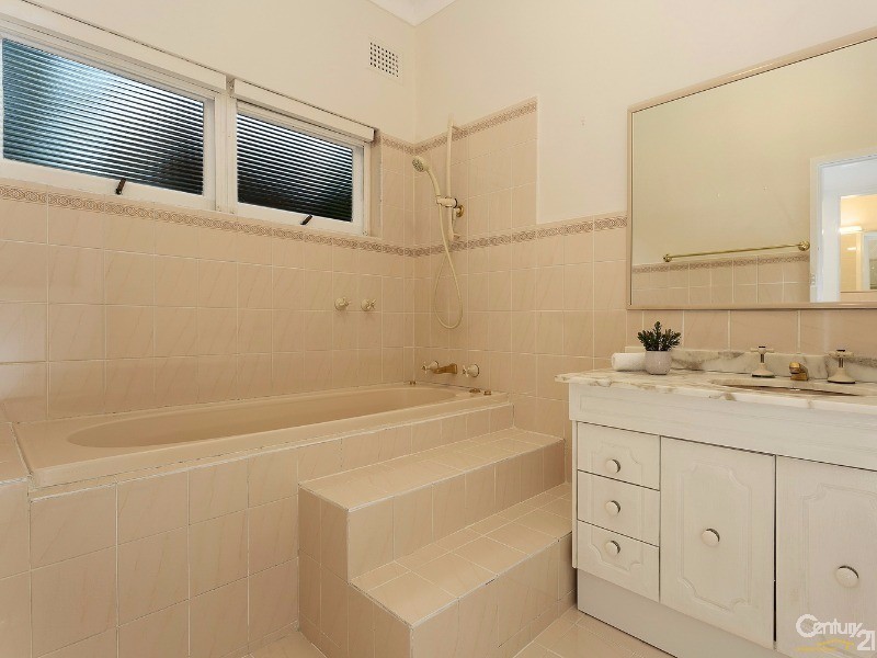 22A  Longworth Crescent, Castle Hill NSW 2154