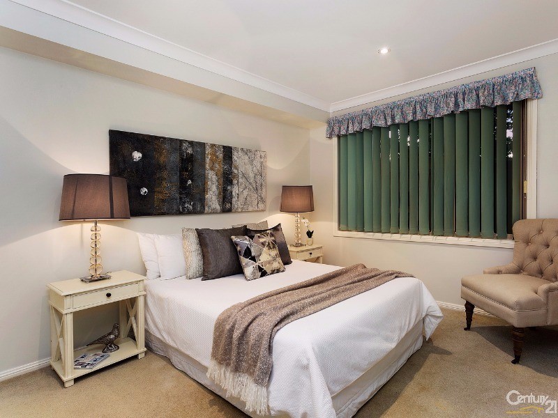 10 Romeo Place, Dural NSW 2158