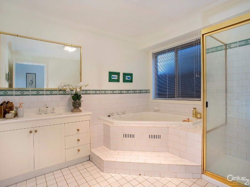 10 Romeo Place, Dural NSW 2158