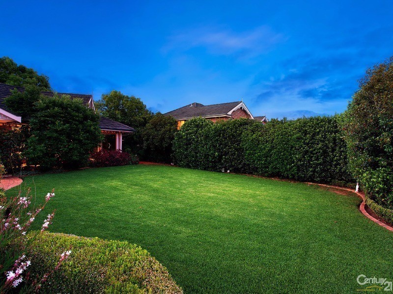 10 Romeo Place, Dural NSW 2158