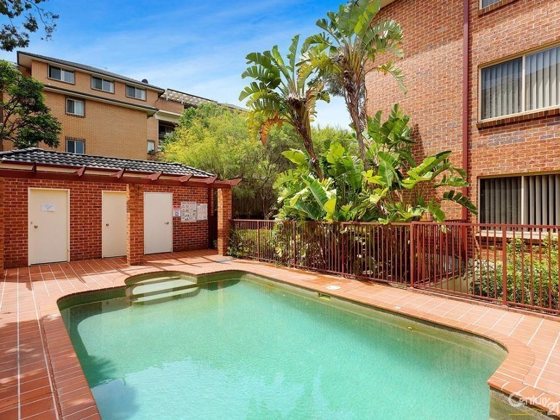17/19-29 Sherwin Avenue, Castle Hill NSW 2154