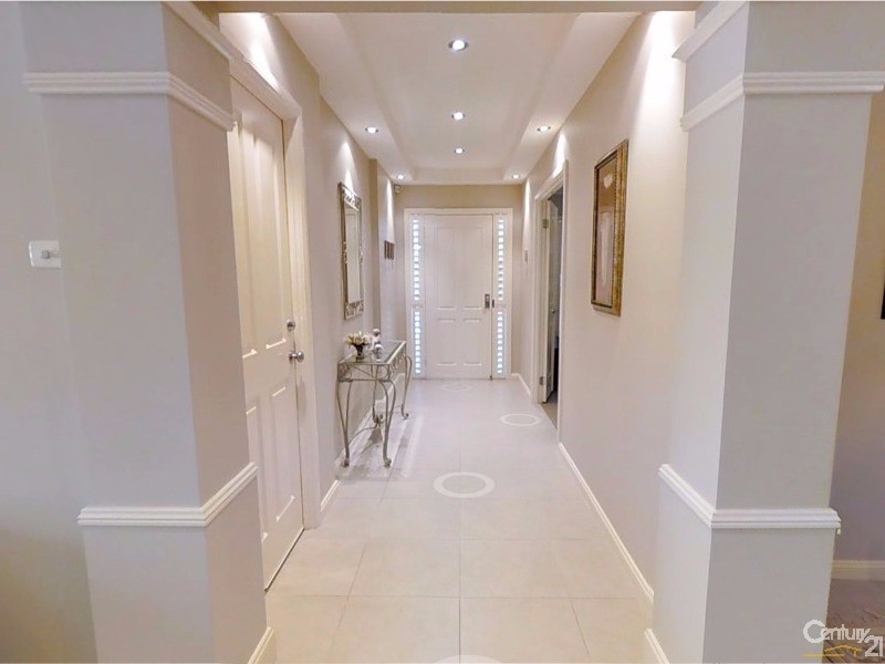 28 Springthorpe Way, Castle Hill NSW 2154