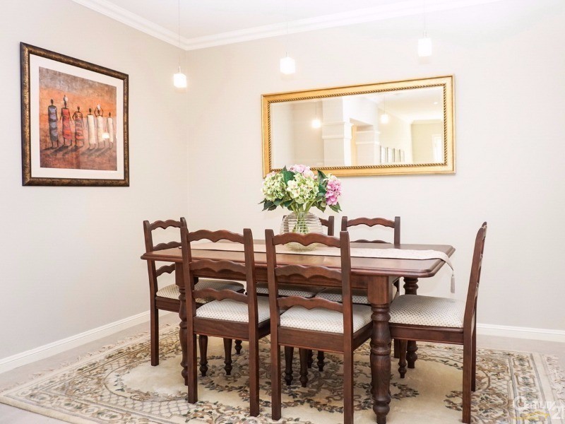 28 Springthorpe Way, Castle Hill NSW 2154