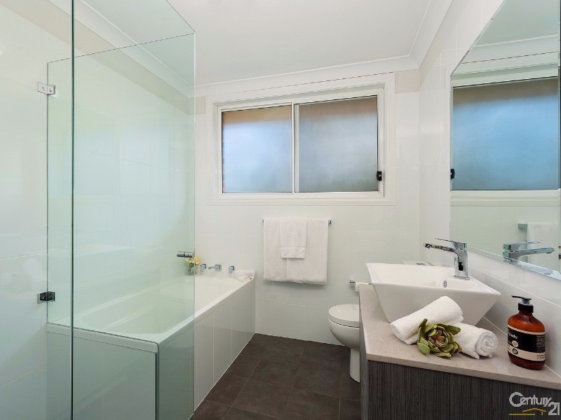 19B Bredon Avenue, West Pennant Hills NSW 2125