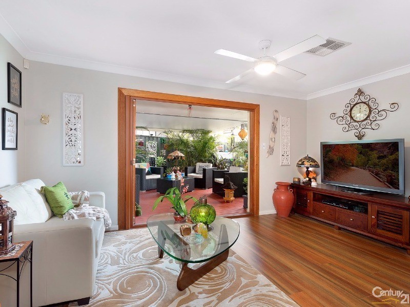 32 Peartree Circuit, West Pennant Hills NSW 2125