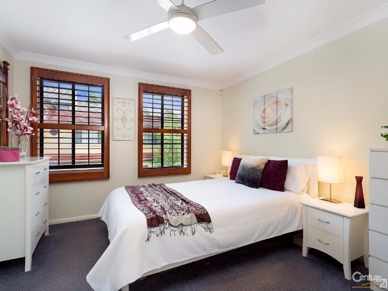 32 Peartree Circuit, West Pennant Hills NSW 2125