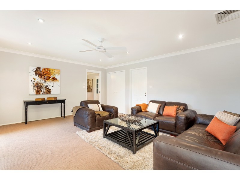 13 Gray Spence Crescent, West Pennant Hills NSW 2125