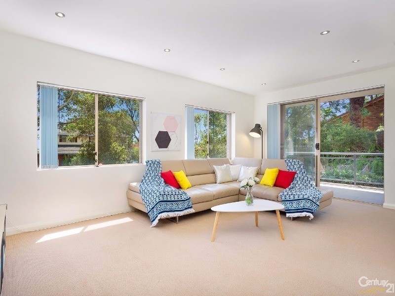 3/1-7 Young Road, Carlingford NSW 2118