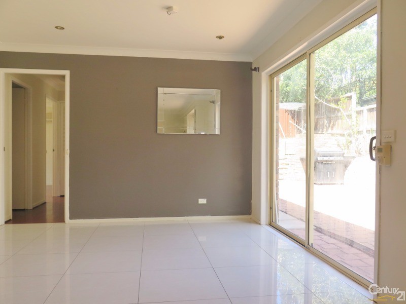 77 Cedarwood Drive, Cherrybrook NSW 2126
