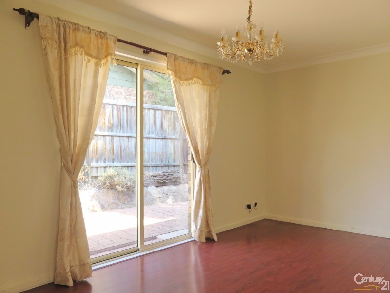 77 Cedarwood Drive, Cherrybrook NSW 2126