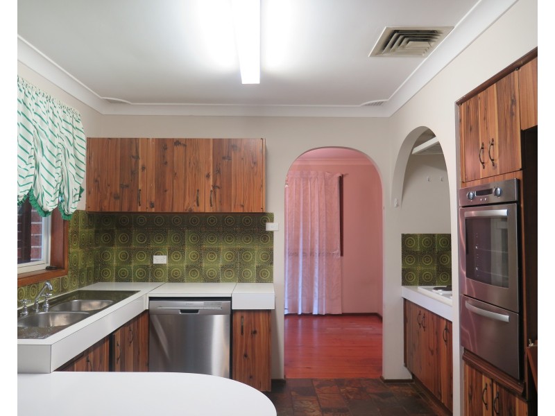 24 Barclay Road, North Rocks NSW 2151