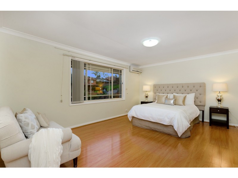 18 Tawmii Place, Castle Hill NSW 2154