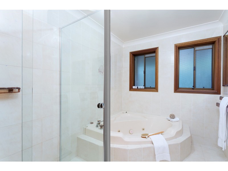 23 Flame Tree Place, Cherrybrook NSW 2126