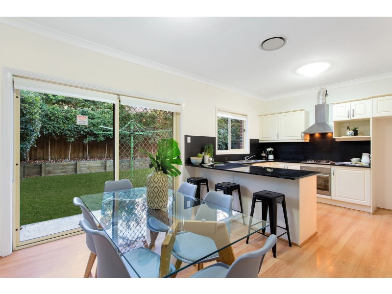 2/24a Fisher Avenue, Pennant Hills NSW 2120