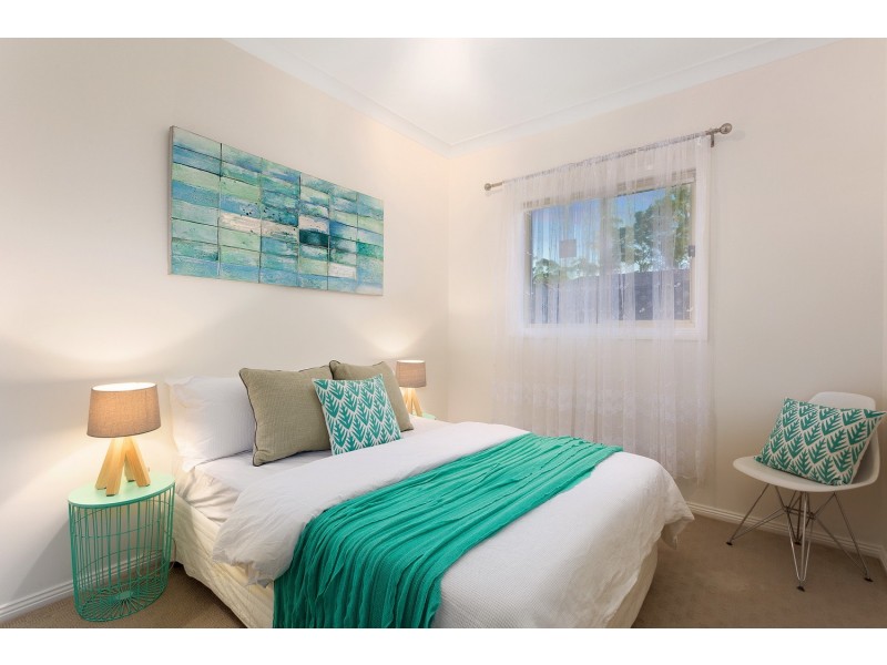 2/24a Fisher Avenue, Pennant Hills NSW 2120