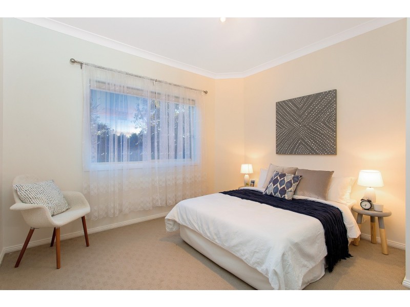 2/24a Fisher Avenue, Pennant Hills NSW 2120