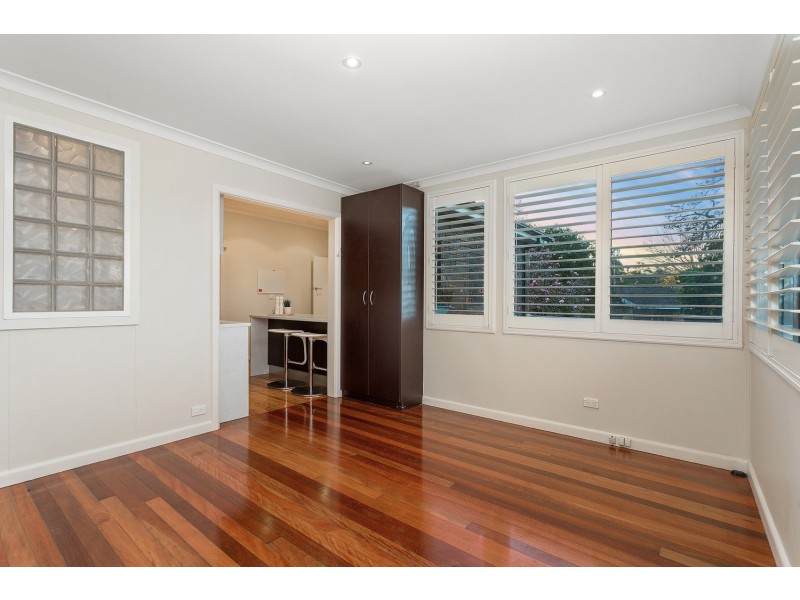 18 Fairburn Avenue, West Pennant Hills NSW 2125