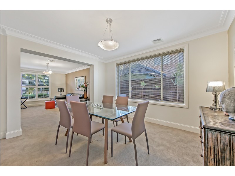 16 Iwan Place, Beaumont Hills NSW 2155