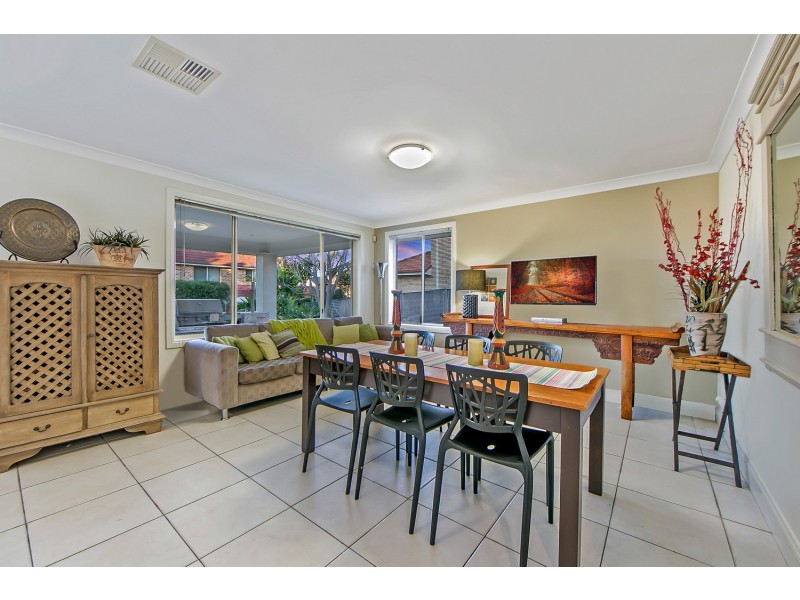 16 Iwan Place, Beaumont Hills NSW 2155