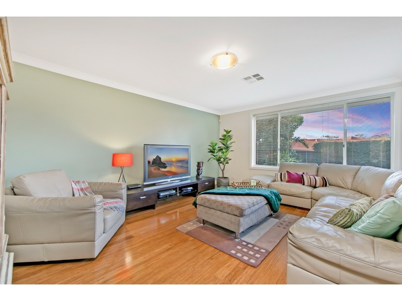 16 Iwan Place, Beaumont Hills NSW 2155