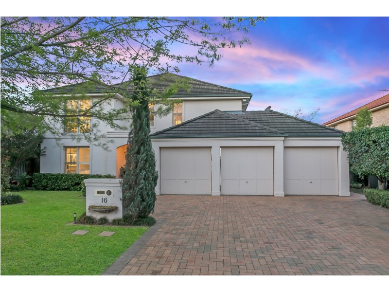 16 Iwan Place, Beaumont Hills NSW 2155