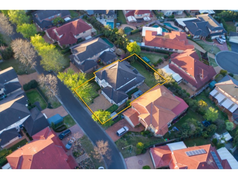 16 Iwan Place, Beaumont Hills NSW 2155