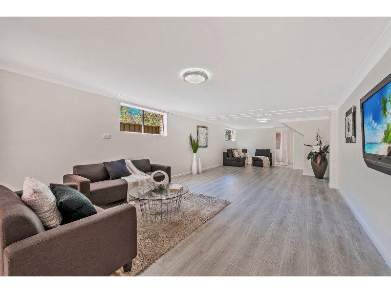 6A John Savage Crescent, West Pennant Hills NSW 2125