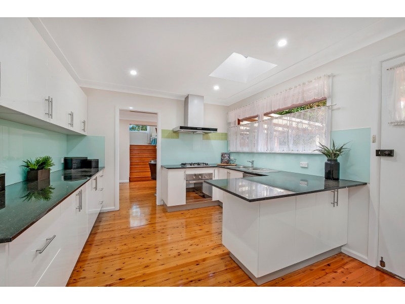 6A John Savage Crescent, West Pennant Hills NSW 2125