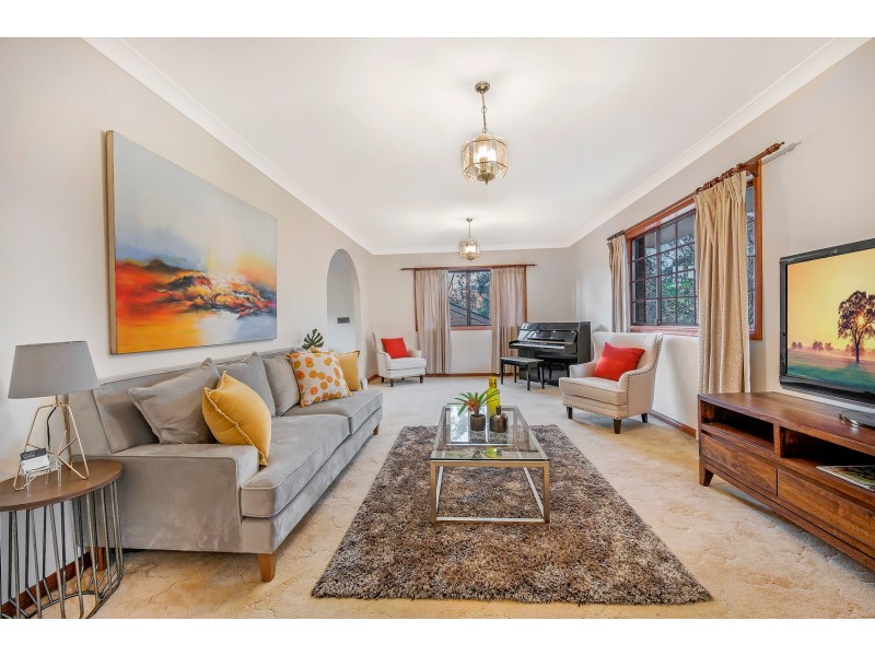 15 Daphne Place, Cherrybrook NSW 2126