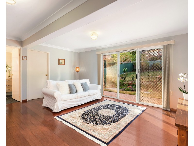 44 Coolock Crescent, Baulkham Hills NSW 2153