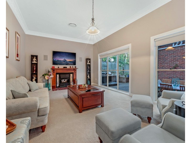 5 Gumleaf Place, West Pennant Hills NSW 2125