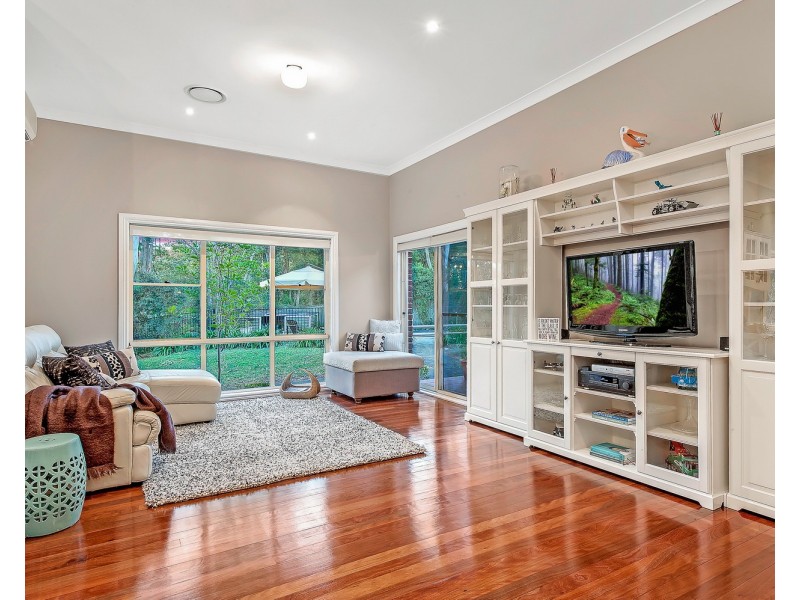 5 Gumleaf Place, West Pennant Hills NSW 2125