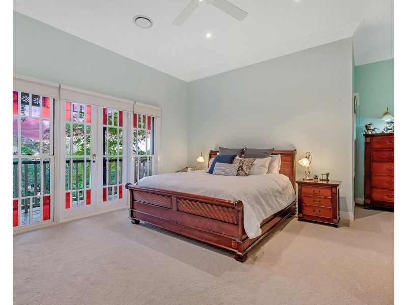 5 Gumleaf Place, West Pennant Hills NSW 2125