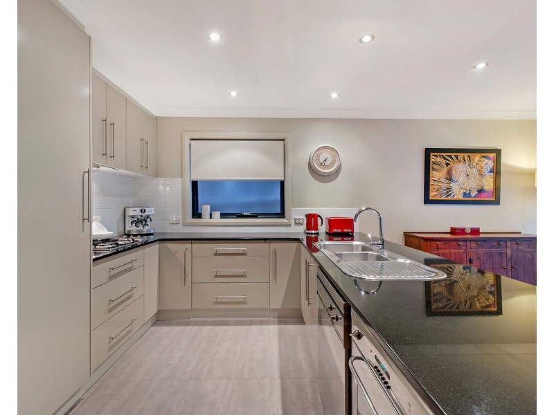 2 Peartree Circuit, West Pennant Hills NSW 2125