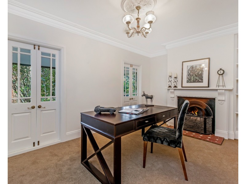 35 Parkhill Crescent, Cherrybrook NSW 2126