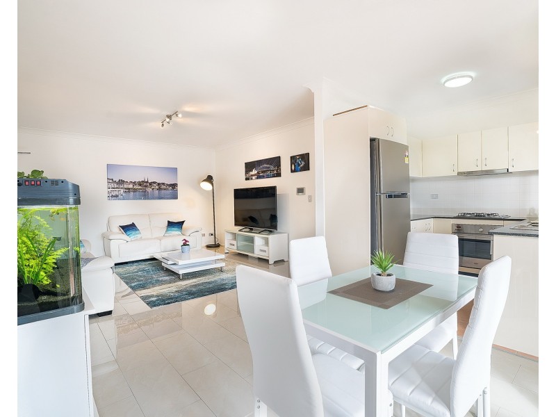 14/32-38 Dobson Crescent, Baulkham Hills NSW 2153