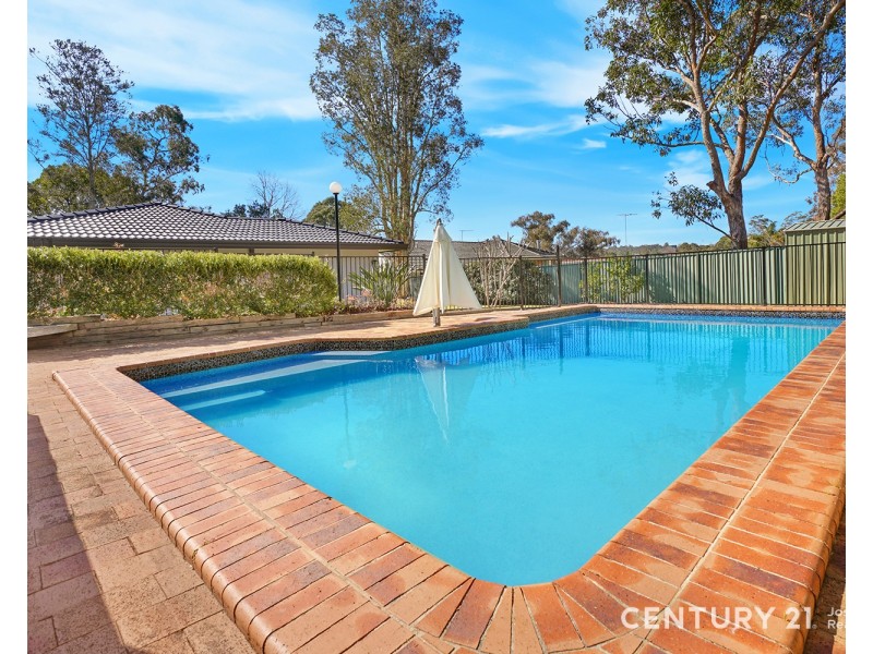 18 Gray Spence Crescent, West Pennant Hills NSW 2125