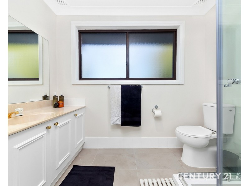 8 Watts Place, Cherrybrook NSW 2126