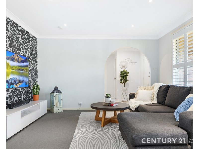 21 Gordonia Grove, Baulkham Hills NSW 2153