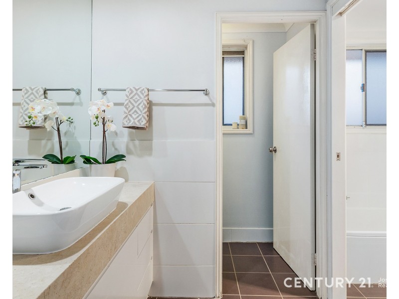 21 Gordonia Grove, Baulkham Hills NSW 2153